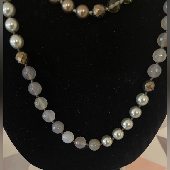 Stella & Dot Gloria Necklace. - Picture 8 of 8